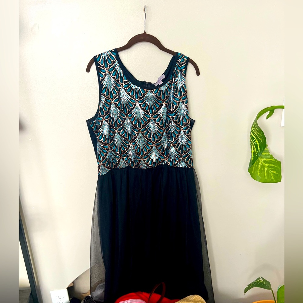 Closet CLEAROUT Praslin Plus Embellished Top Dress With Tulle Skirt size 18